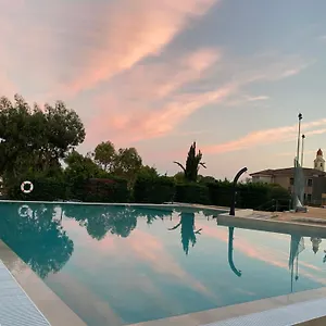 4* Aparthotel Il Borgo Della Rovere