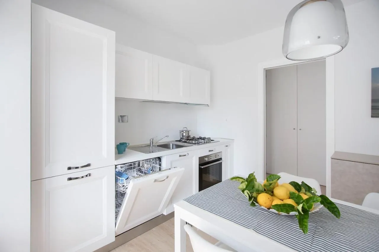Italianway - Cristoforo Colombo 12 Apartment San Bartolomeo Al Mare 0*,  Italy